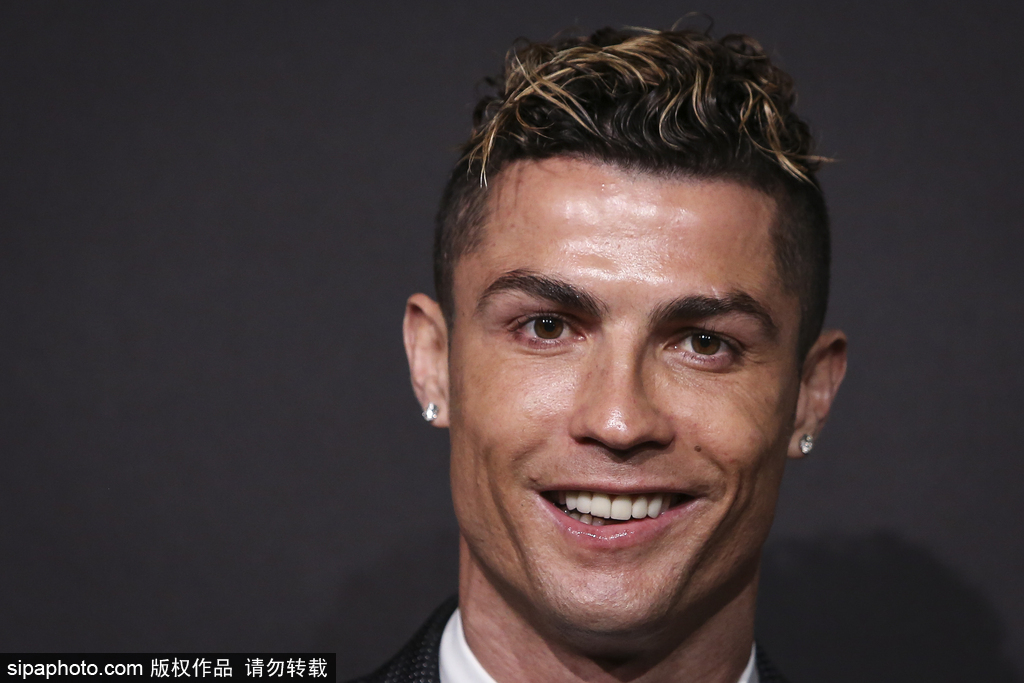 日媒：J联赛全明星明年6月回归，世界杯球员时间冲突无法参加（日媒：J联赛全明星将于明年6月回归，世界杯国脚因赛程冲突无缘参赛）