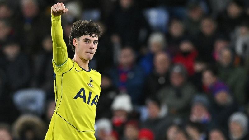 波多尔斯基：仍与阿森纳保持着深厚联系，有预感本赛季能夺冠（波多尔斯基：与阿森纳情谊不减，预感枪手本赛季将问鼎）