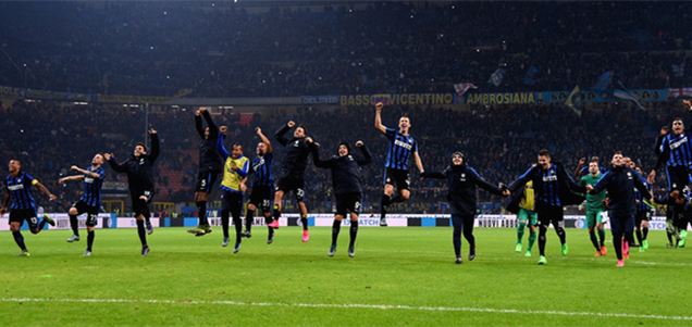 Shams：雄鹿愿与字母哥探讨留队或交易可能性，尼克斯不再是首选下家（Shams：雄鹿将与字母哥商讨续留或交易方案，尼克斯已非首选去处）