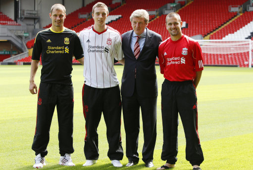 TA：帕尔特伊已接受黄潜的体检；明天他将在伦敦出席听证会（TA：帕尔特伊完成黄潜体检，明日赴伦敦参加听证会）