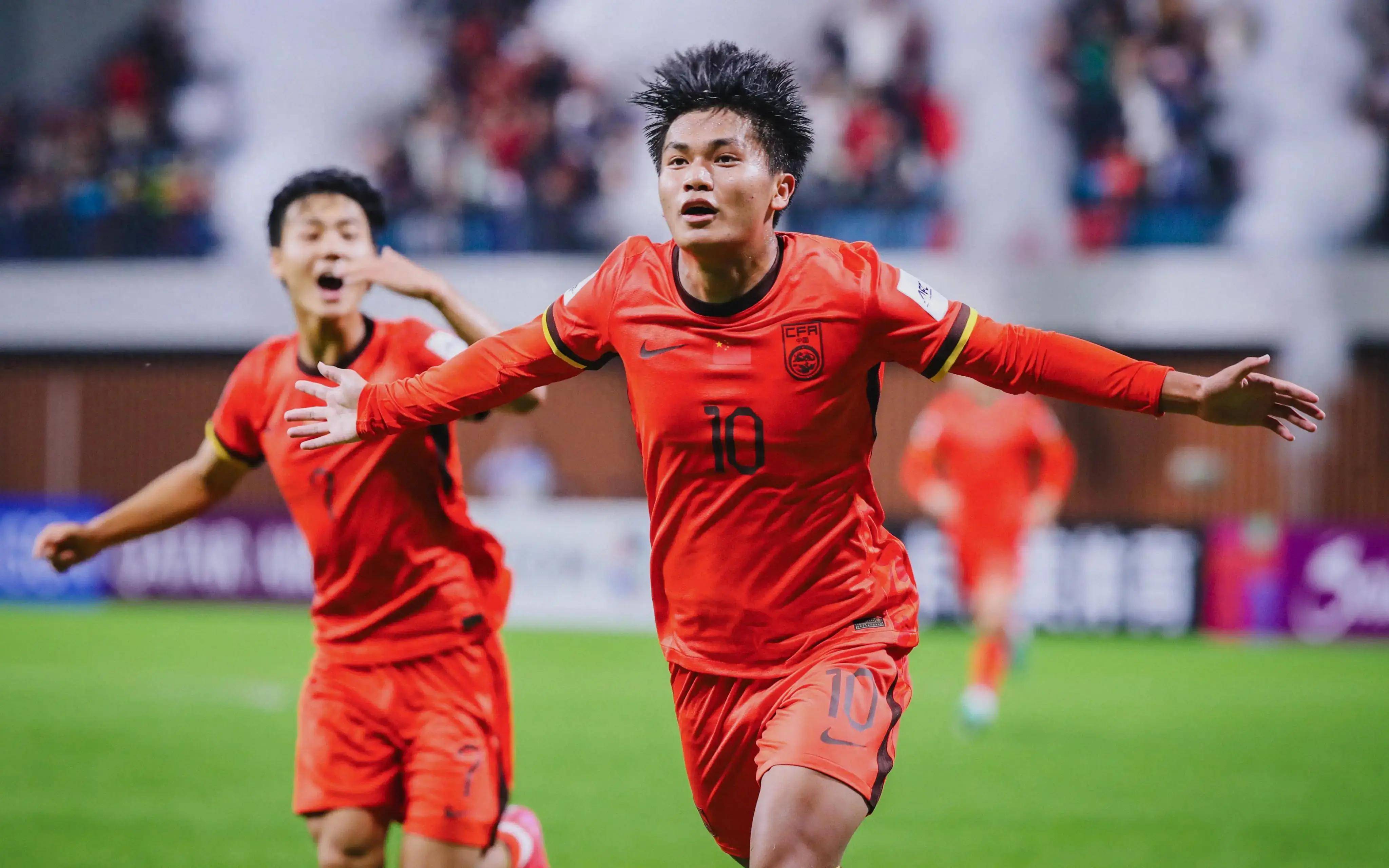 U19中国女排3-0比利时，关键换人实现超级逆转，稳居积分榜第二（U19中国女排3-0横扫比利时，关键换人掀起大逆转，稳居积分榜次席）