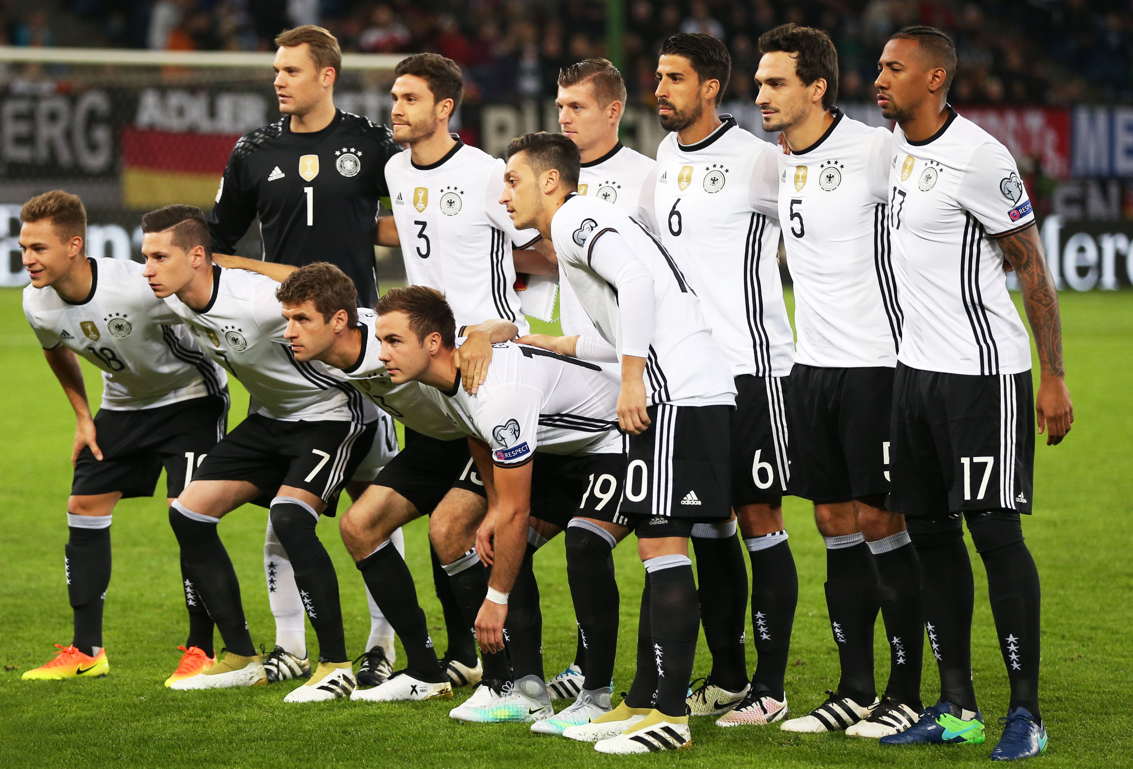 米切尔砍下48+4+4得分赛季新高，带队完成15分逆转（米切尔48+4+4刷新赛季得分新高，率队完成15分大逆转）