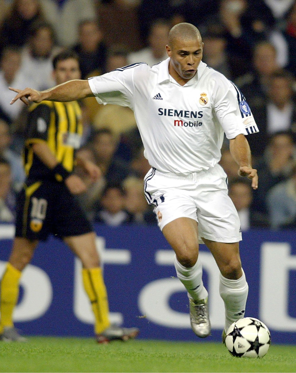 都体：米兰冬窗将签下菲尔克鲁格，阿莱格里期待弟媳回归（意媒：米兰冬窗有望引进菲尔克鲁格，阿莱格里盼弟媳回归）