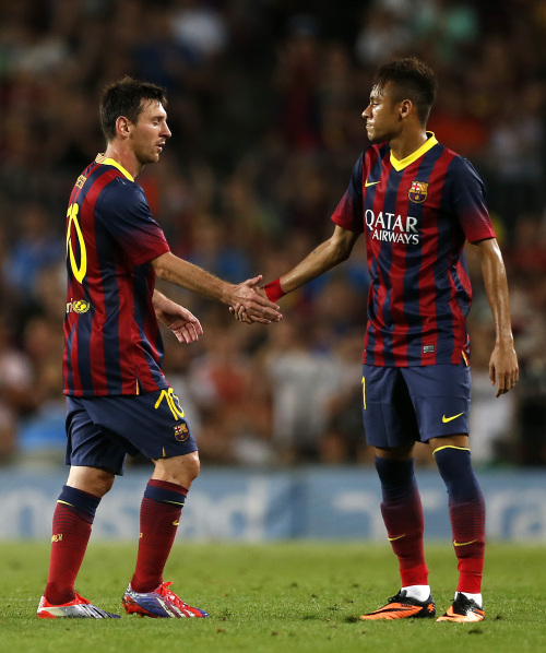 RMC：姆巴佩巴黎纠纷案庭审历经超3小时，12月16日公布判决（RMC：姆巴佩与巴黎纠纷案庭审持续逾3小时，判决将于12月16日公布）