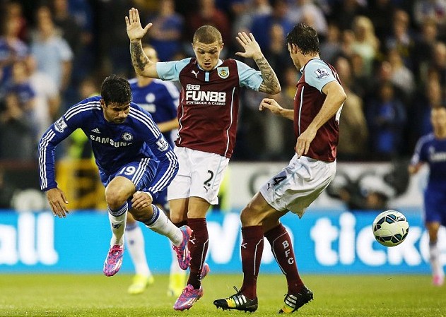 接替Theshy，iG官方：Soboro正式加盟iG担任上单选手（iG官宣：Soboro加盟出任上单，接棒TheShy）