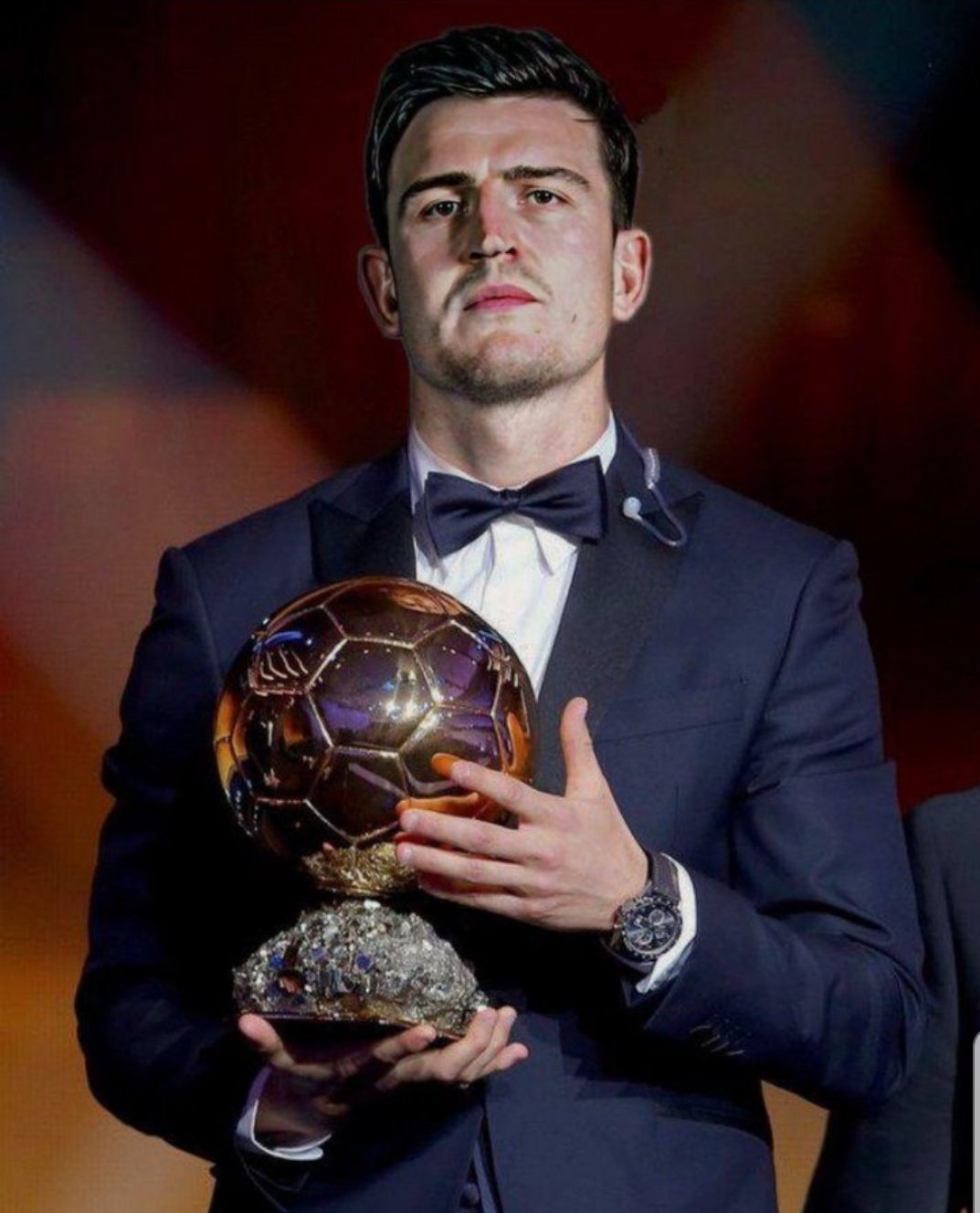 西甲报告：毕尔巴鄂竞技部分球迷多次辱骂维尼修斯和阿森西奥