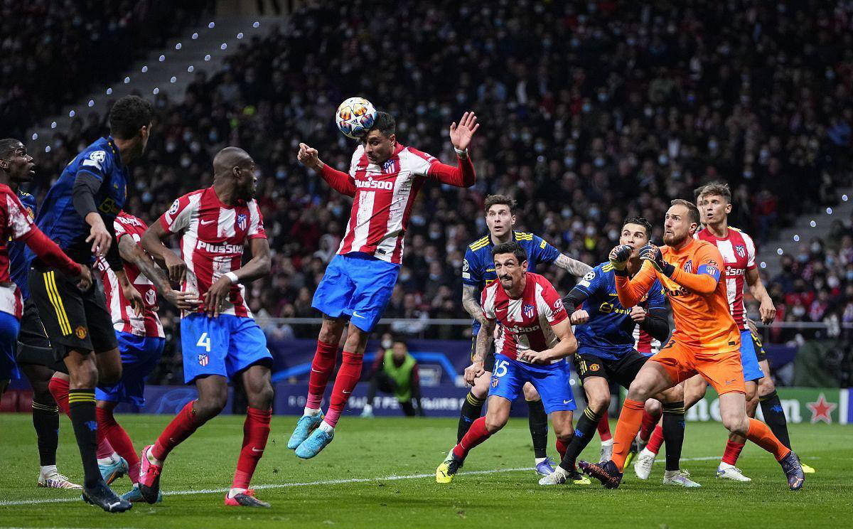 美记：国王GM迫切想要交易拉文，他认为球队失分多都怪拉文（美媒称国王GM急寻交易拉文，指球队失分居高皆因他）