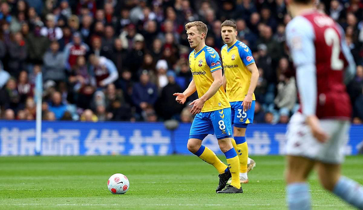 传闻：蓝鹰埃弗顿关注梅斯16岁前锋，身高193已亮相法甲（据报道：蓝鹰埃弗顿有意梅斯16岁前锋，193cm新星已完成法甲首秀）