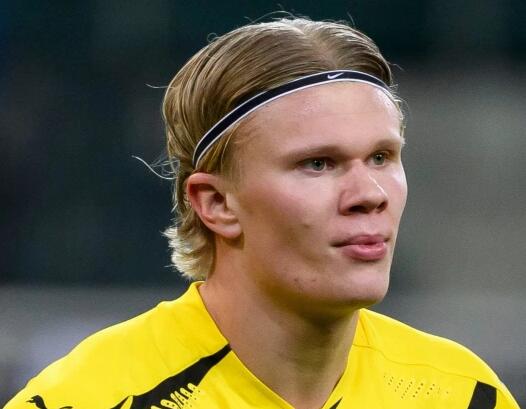 杨铭锐：对手表现得很好；自己的进球要感谢所有队友的努力（杨铭锐：对手发挥出色，我的进球离不开全队支持）