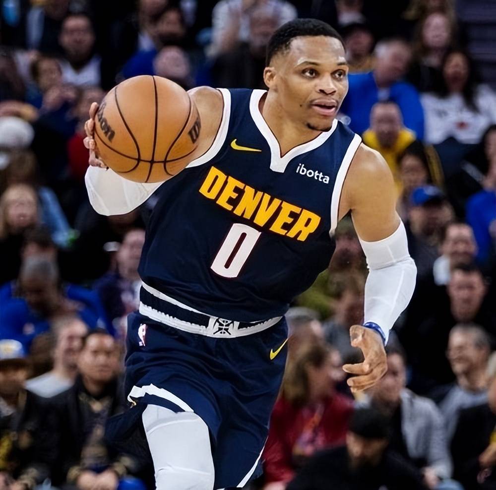 他球员对其 他球员对其